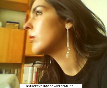 Sa incep eu :D Aici este si Chatu ;) - ) multumesc well... nu stiu daca am mentionat - Cate ceva despre tine